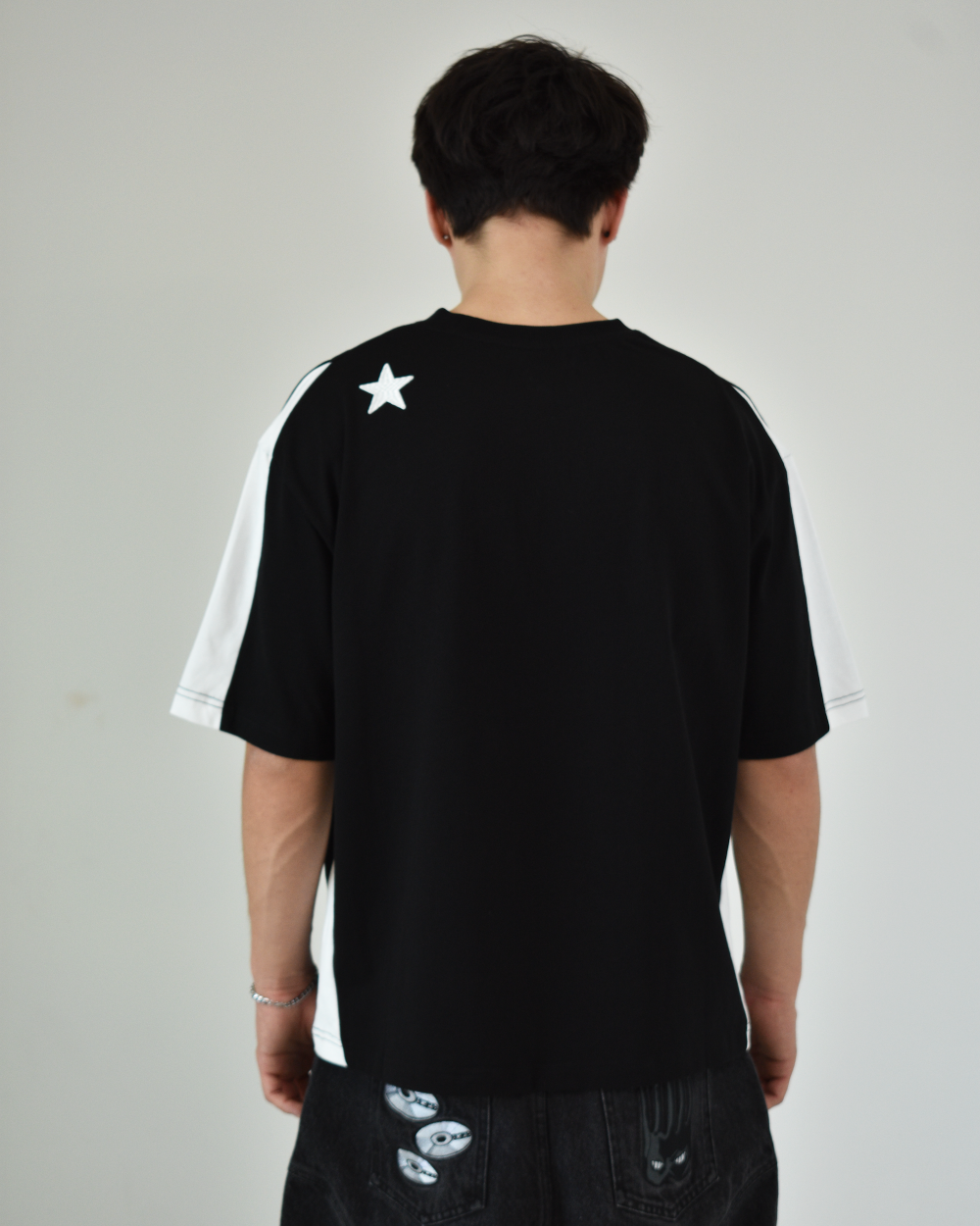 BIZARRE TEES
