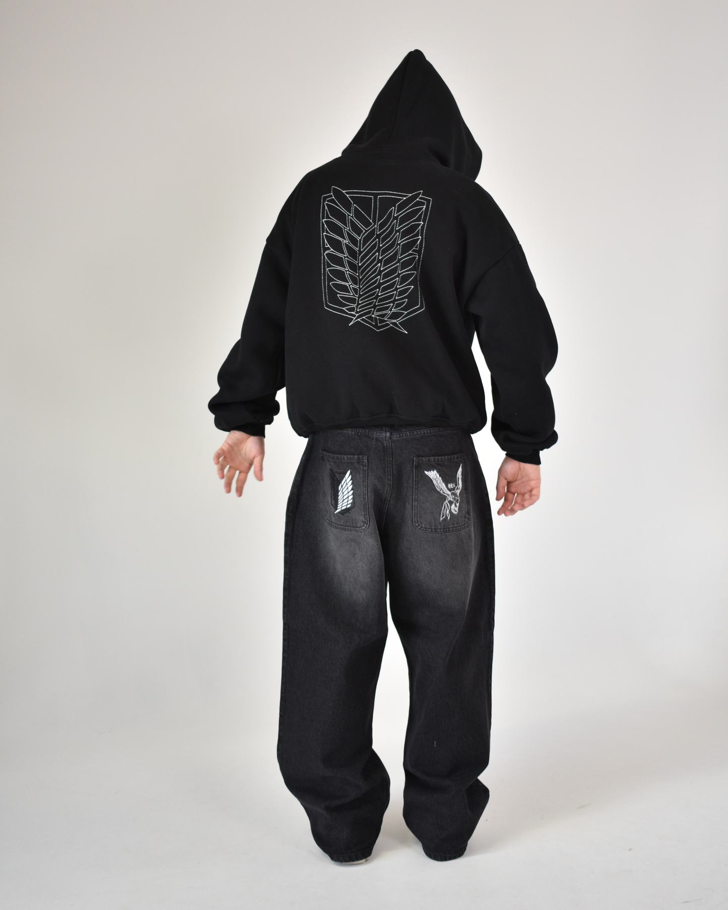 AOT JEANS BLACK