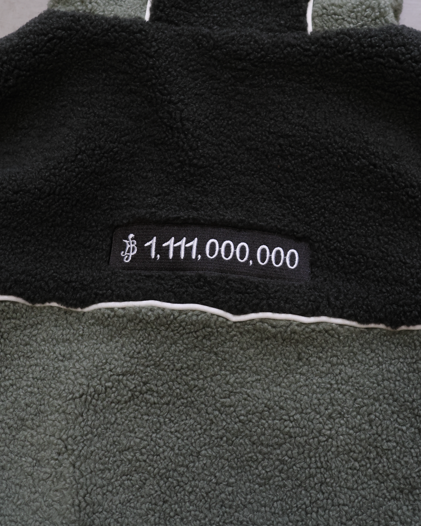 PIRATE HUNTER FLEECE