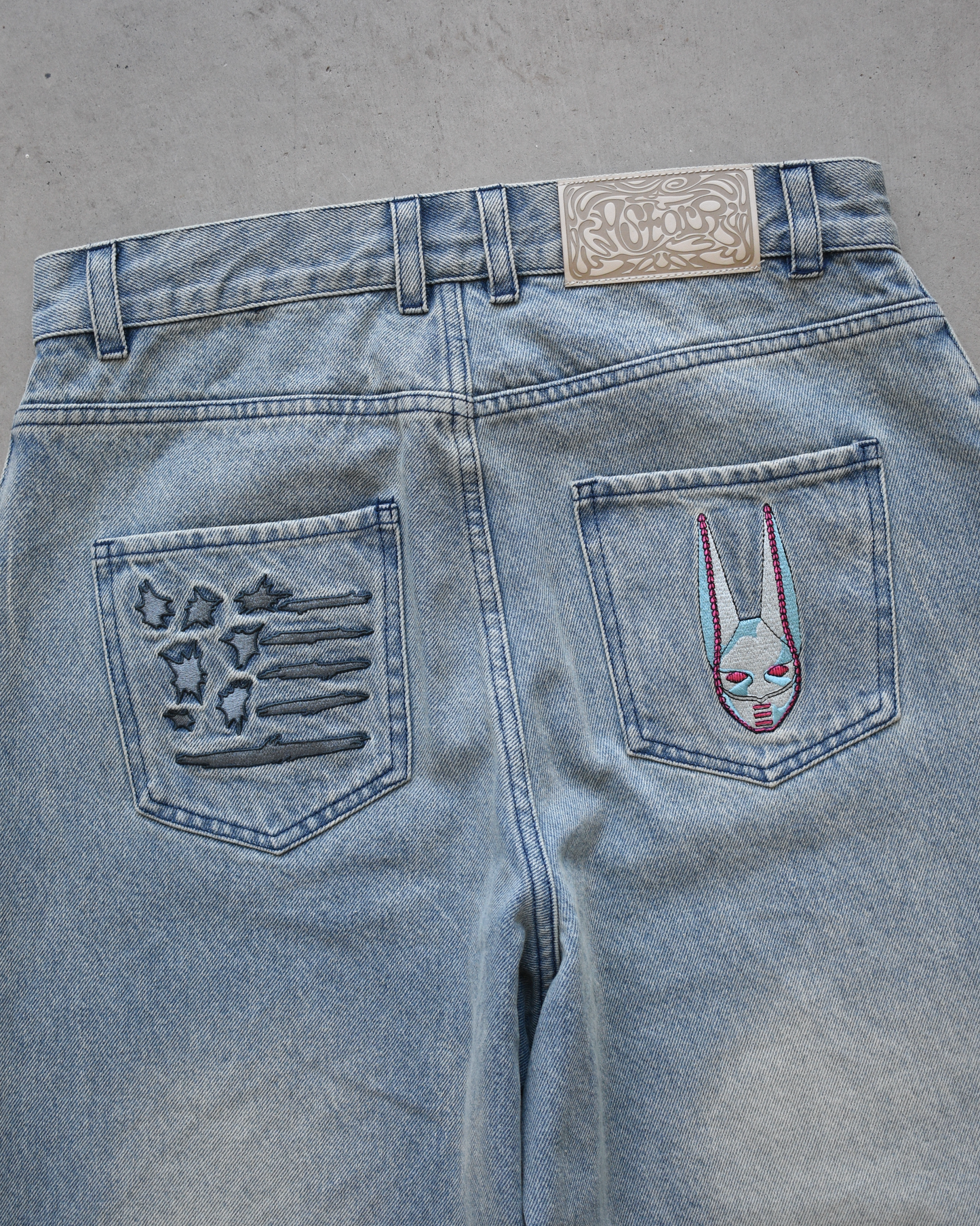 D4C JEANS