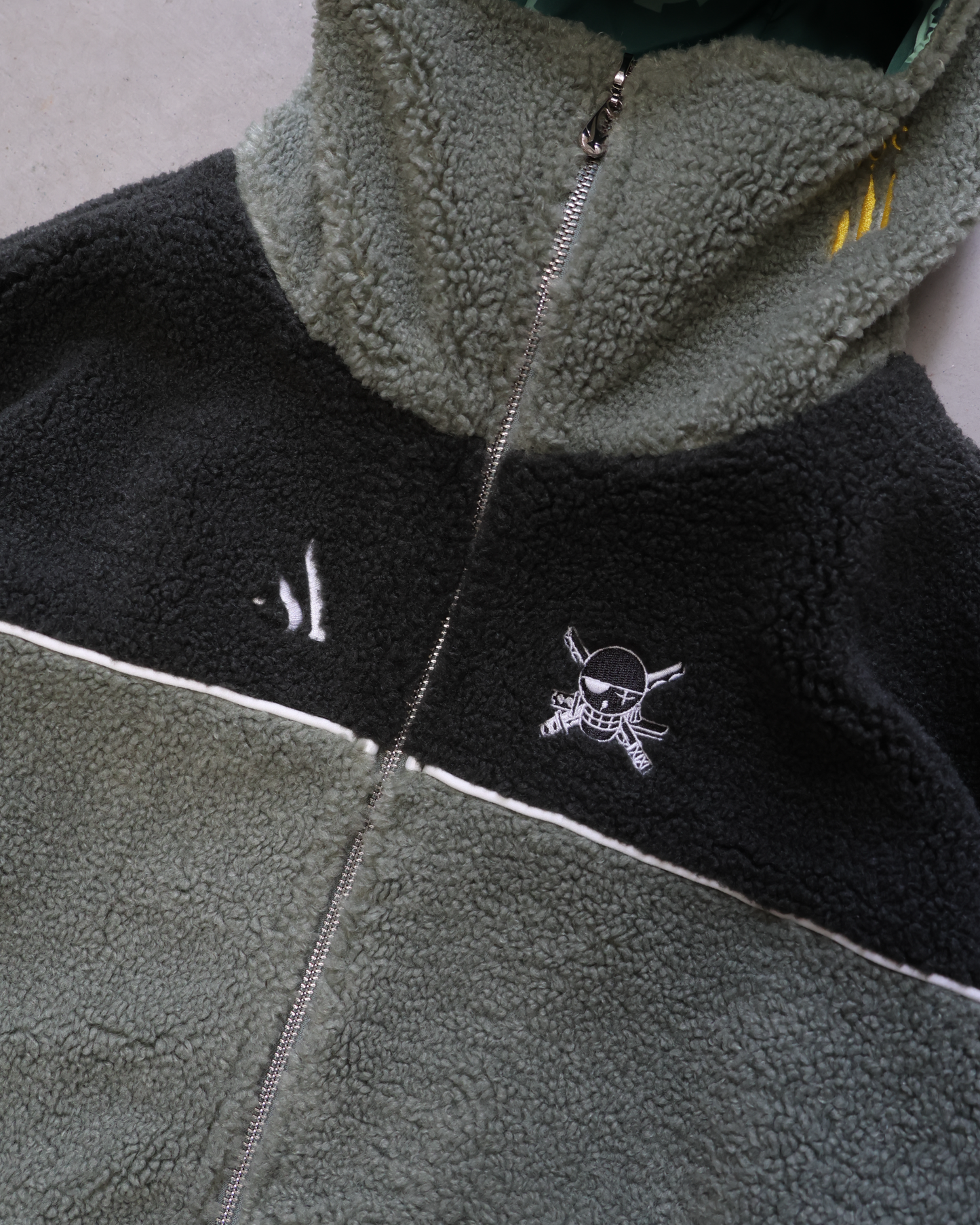 PIRATE HUNTER FLEECE